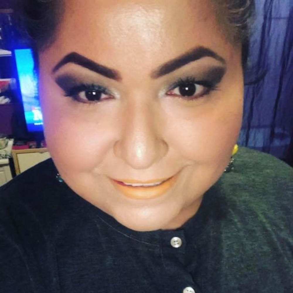 Meet your Posher, Reyna